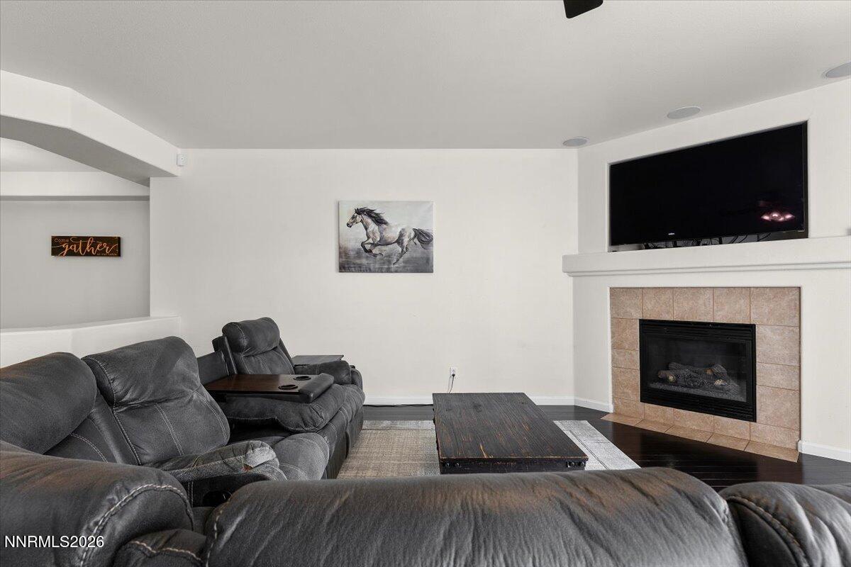 7695 Creek Canyon Drive