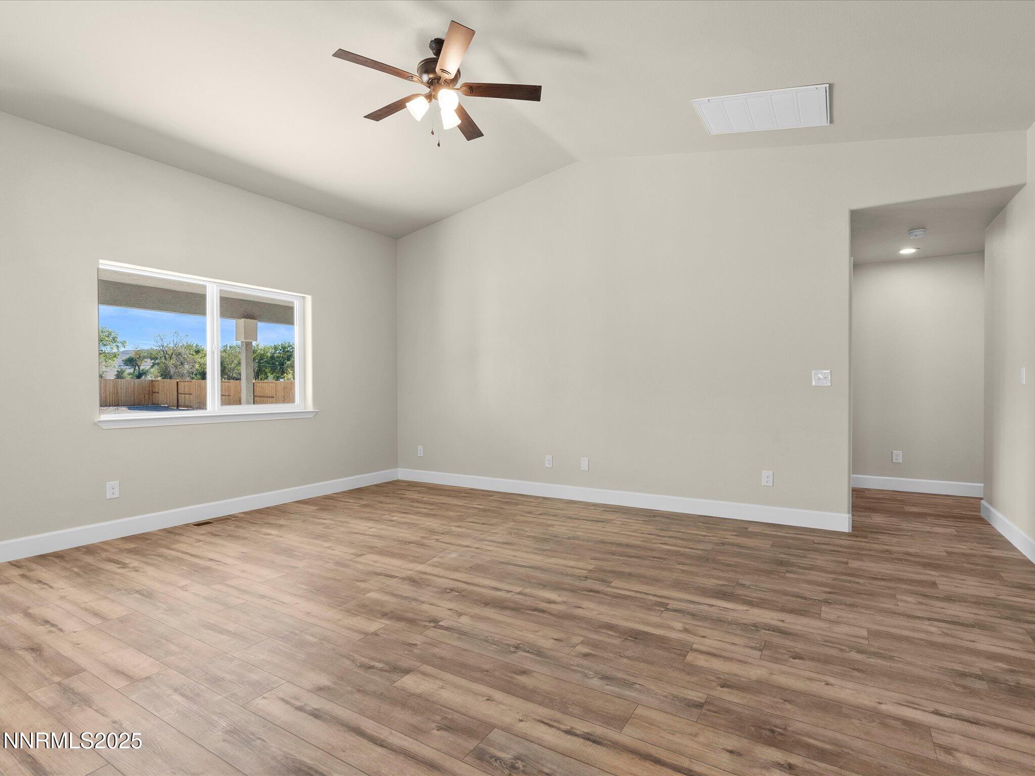 14-1369 Nevada Pacific Blvd-113