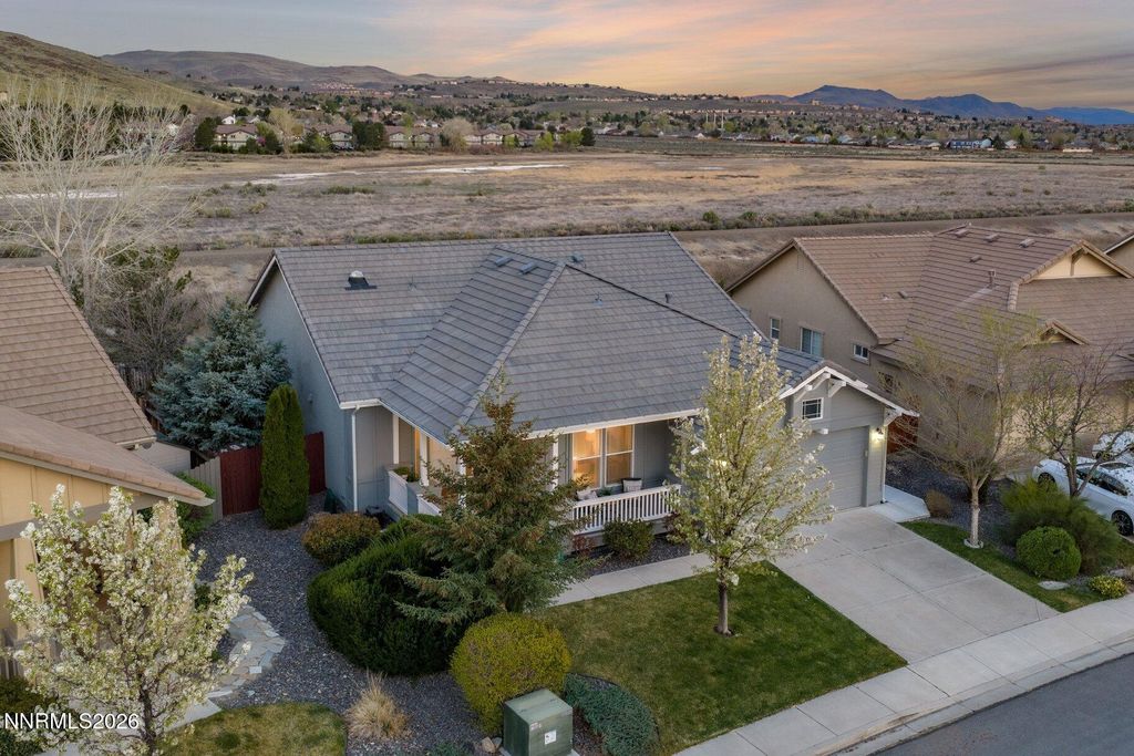 Photo of 1239 Turnberry Drive, Sparks, NV 89436 (MLS # 260003618)