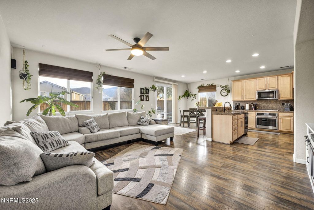 Photo of 11200 Parma Way, Reno, NV 89521 (MLS # 250059253)