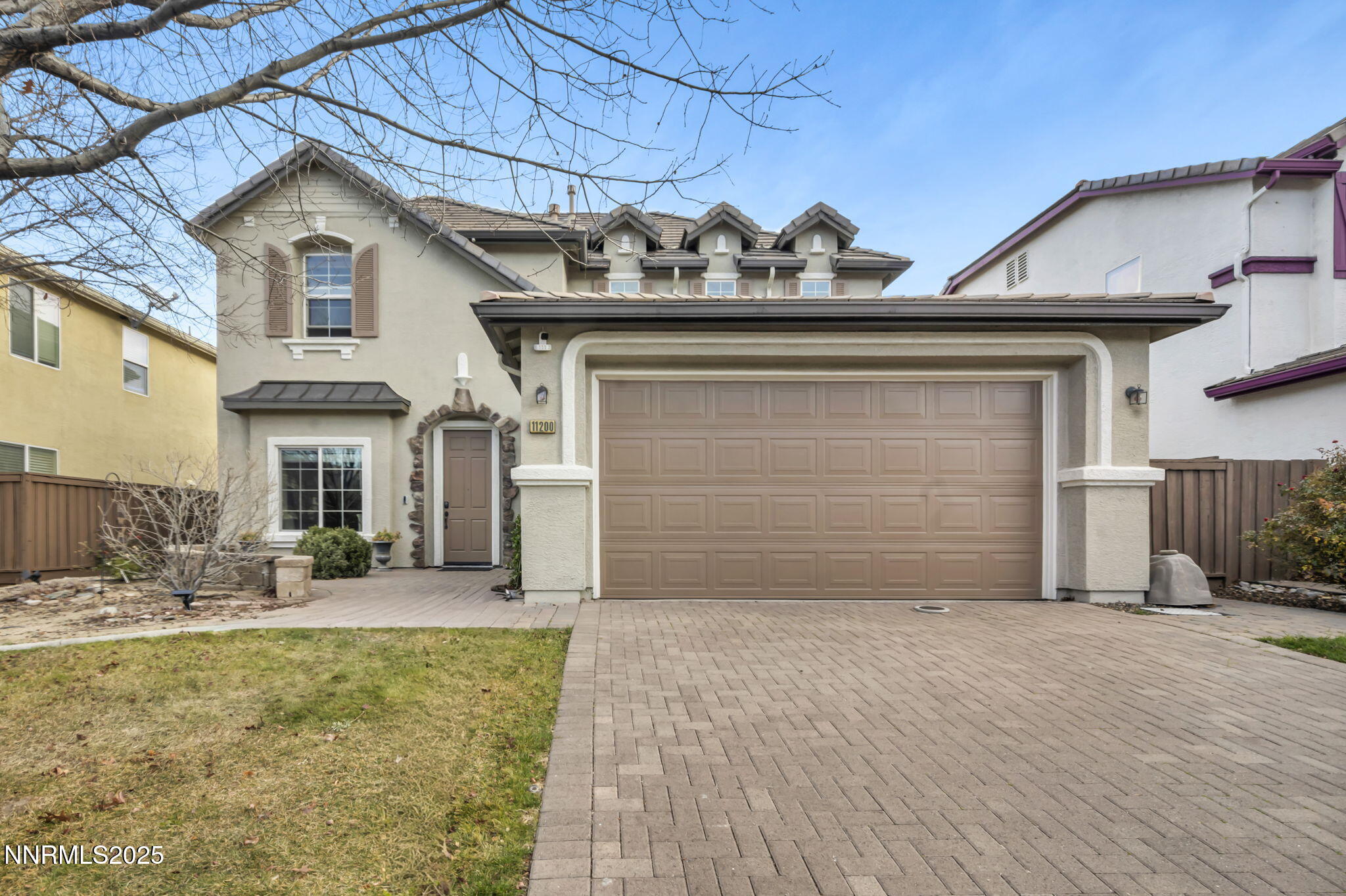 1-web-or-mls-11200-parma-way