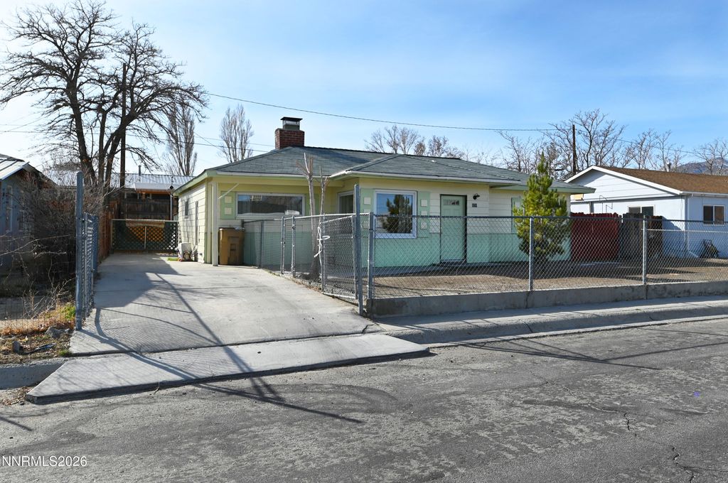 Photo of 110 Harrison Street, Hawthorne, NV 89415 (MLS # 260001133)