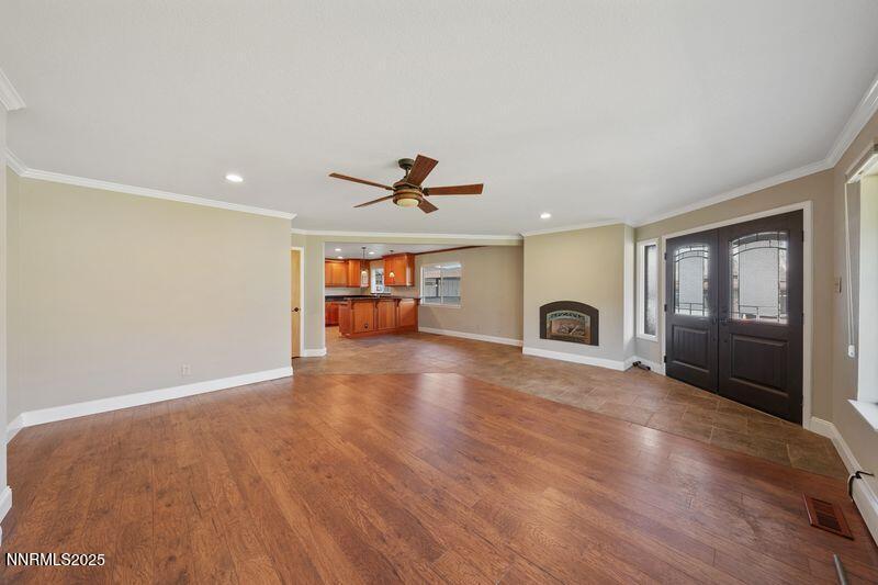 3533 E Hidden Valley - Living dining kit