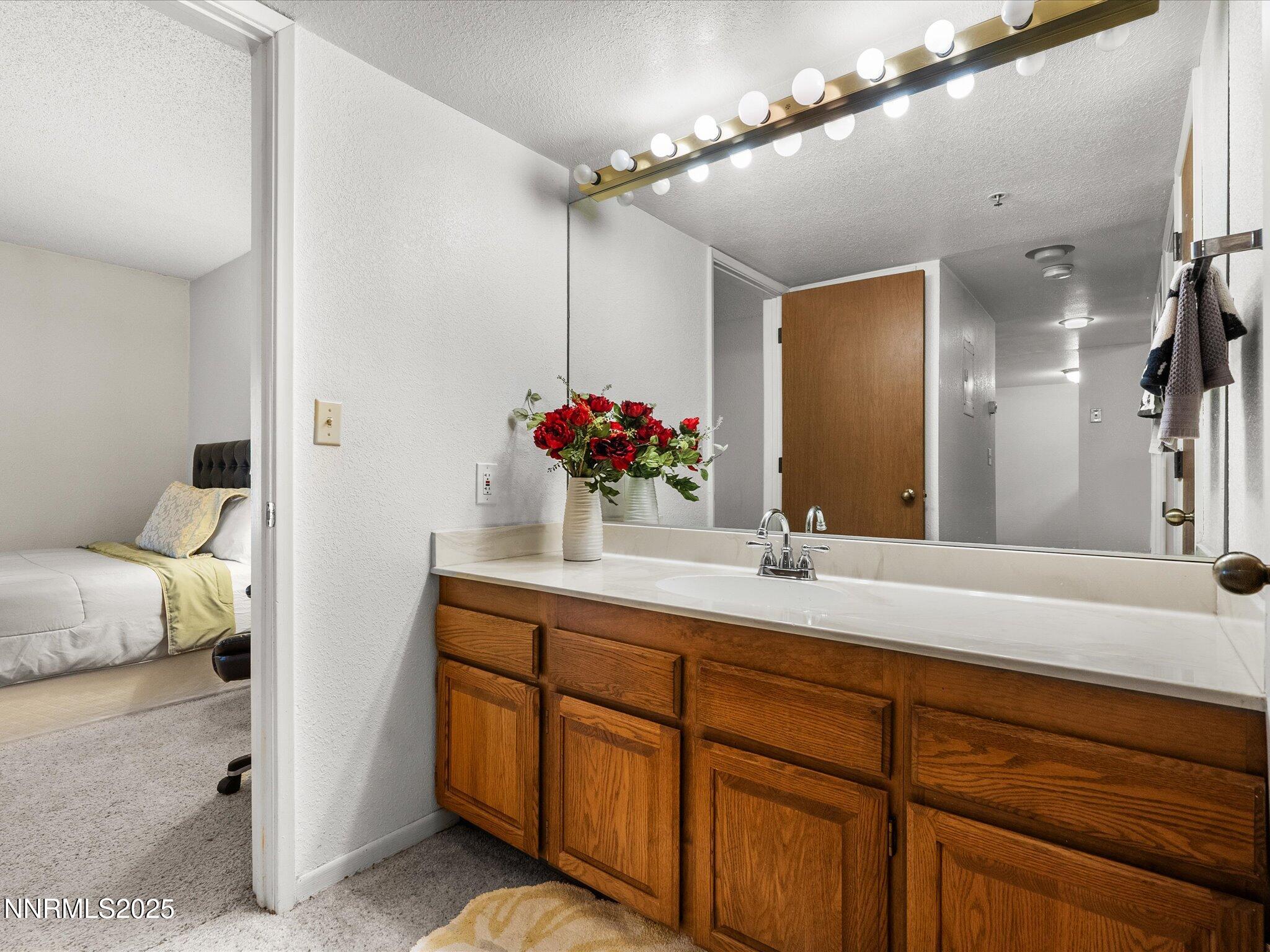 26-3095 Lakeside Dr-Unit 103-125