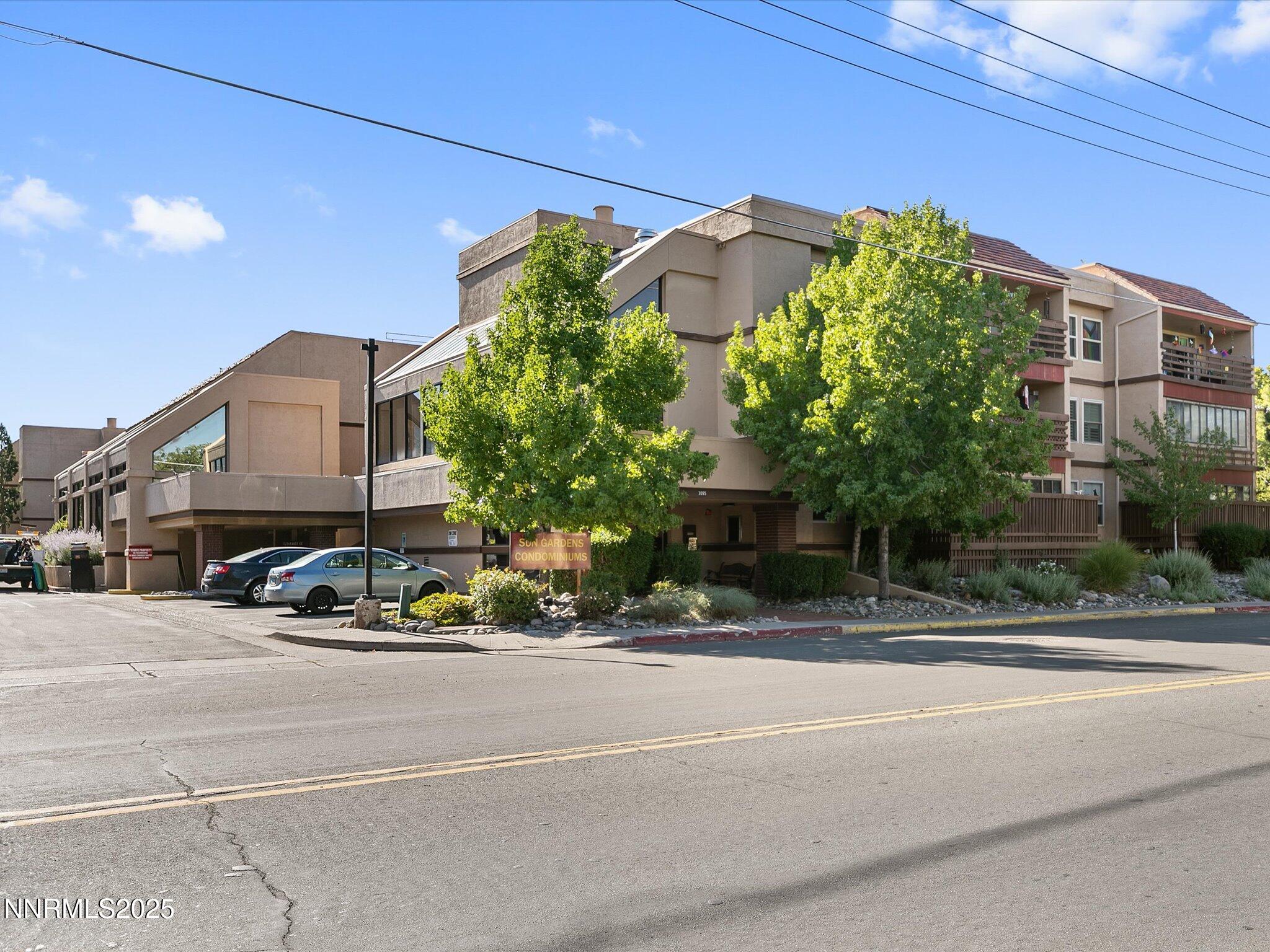 01-3095 Lakeside Dr-Unit 103-100