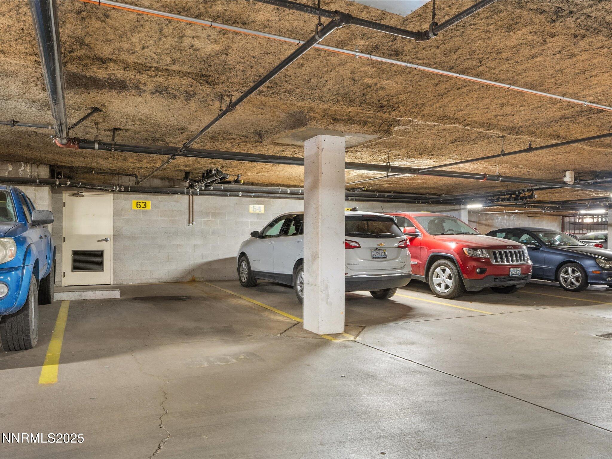 39-3095 Lakeside Dr-Unit 103-138