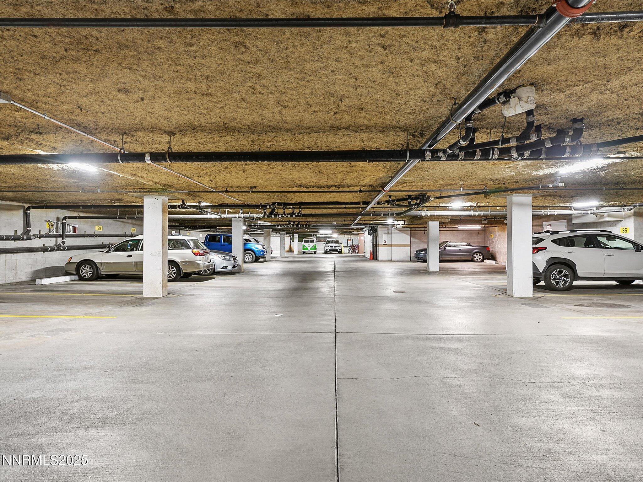 38-3095 Lakeside Dr-Unit 103-137