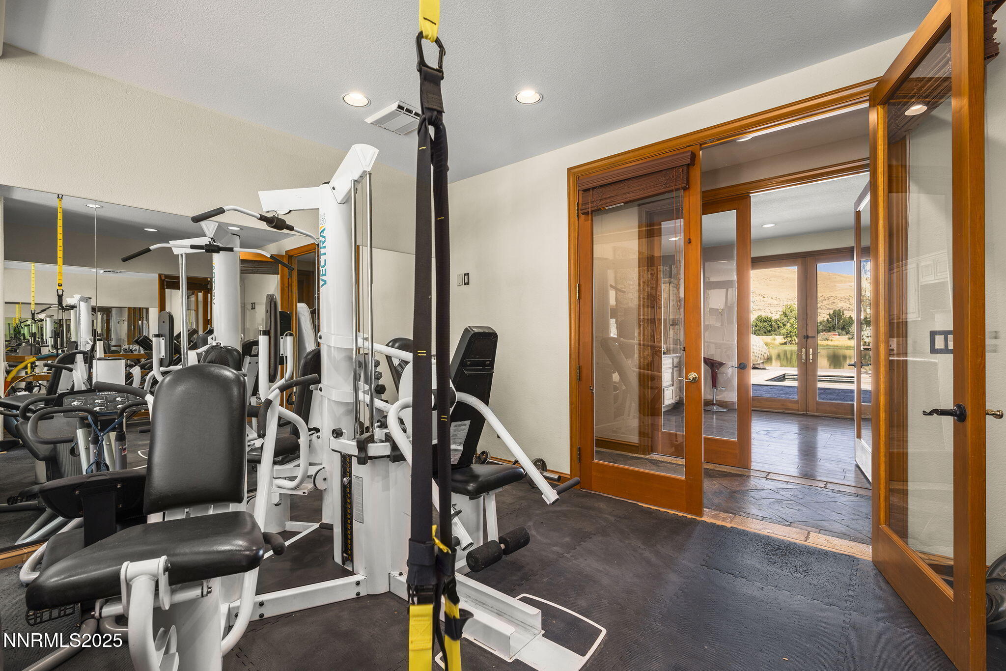 25-web-or-mls-_DSC8772