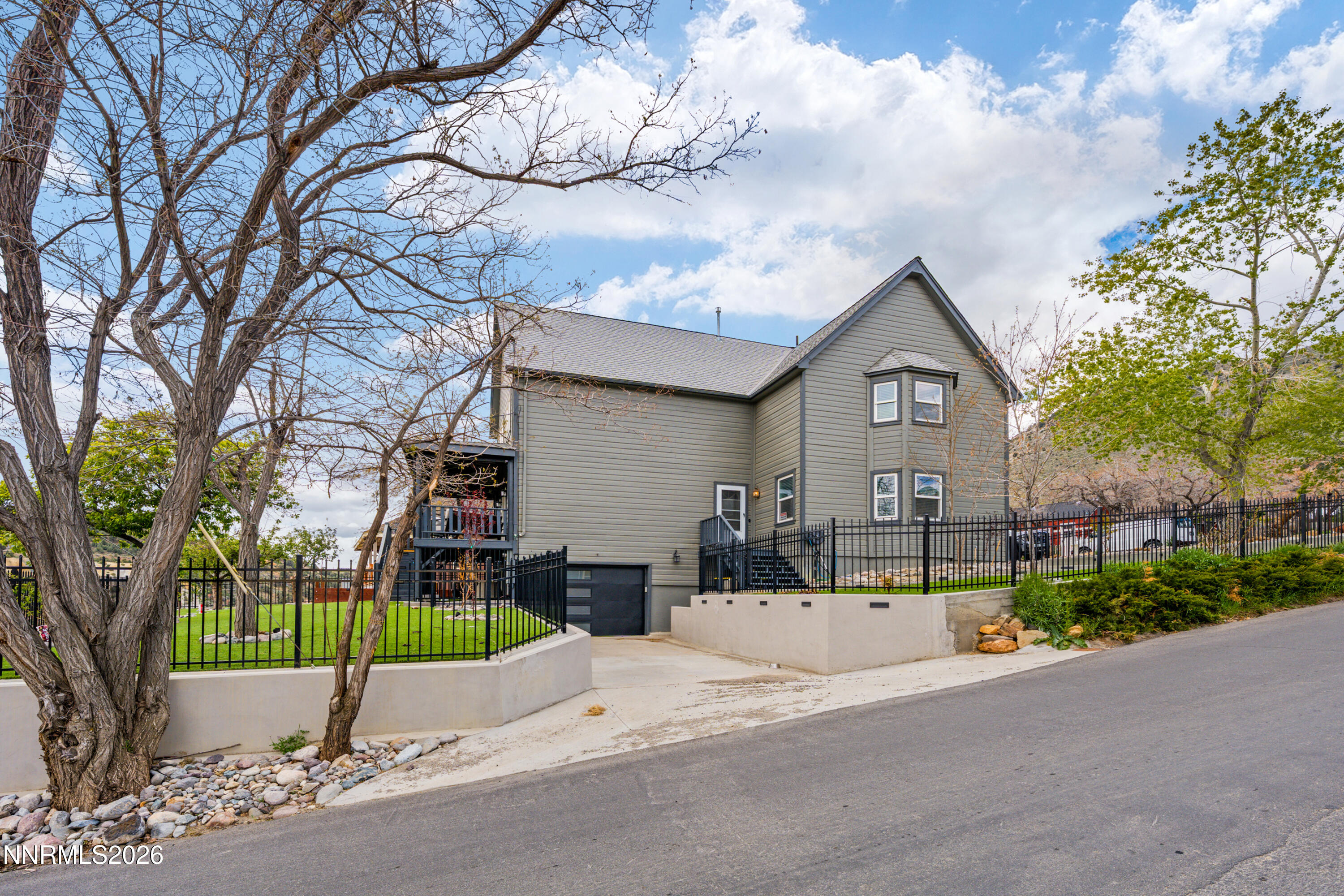 315 E Washington Street