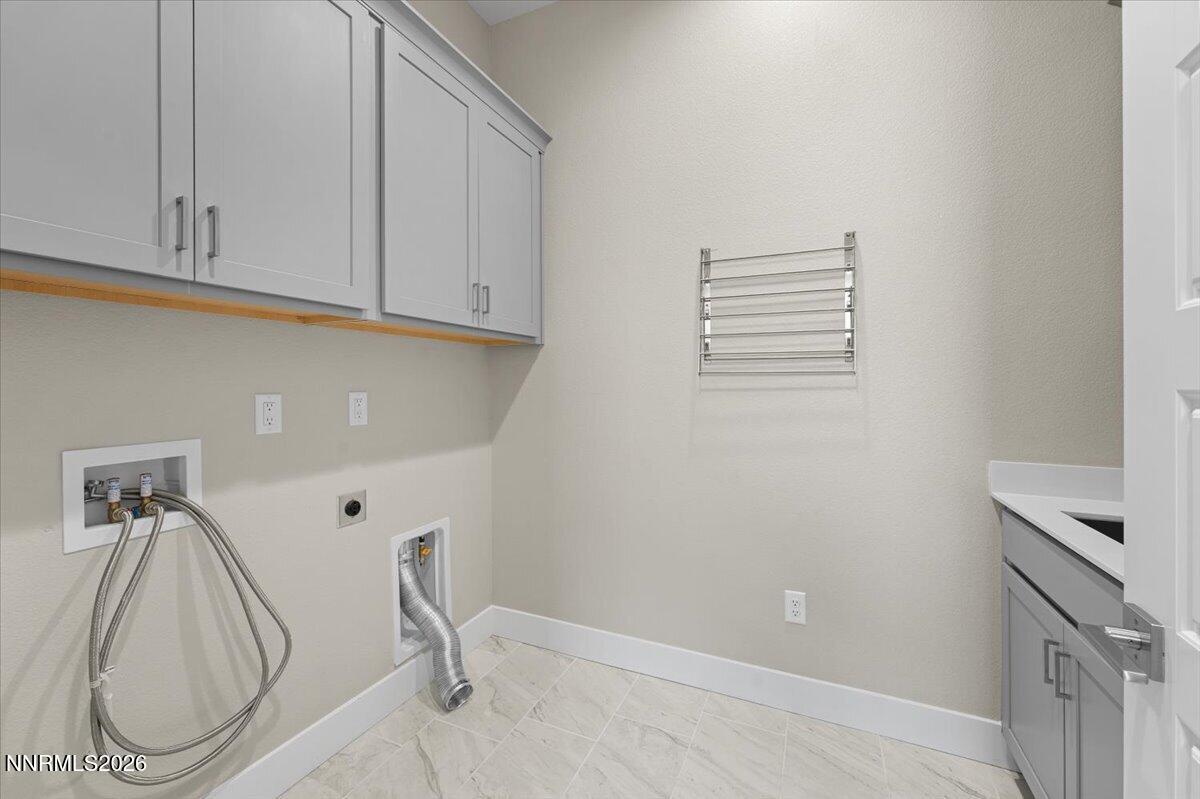 061-2982 Saddle Peak Drive Reno NV 89521