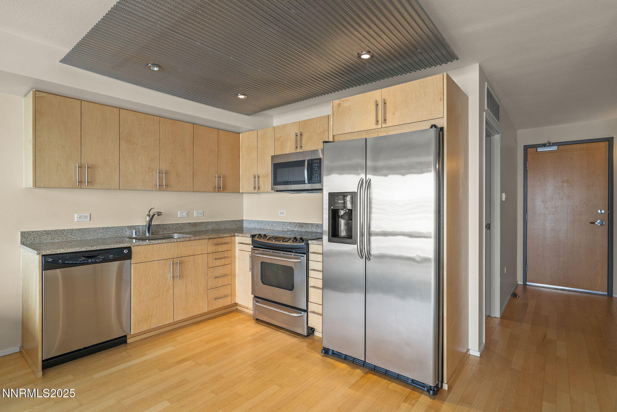 7-web-or-mls-_DSC3099