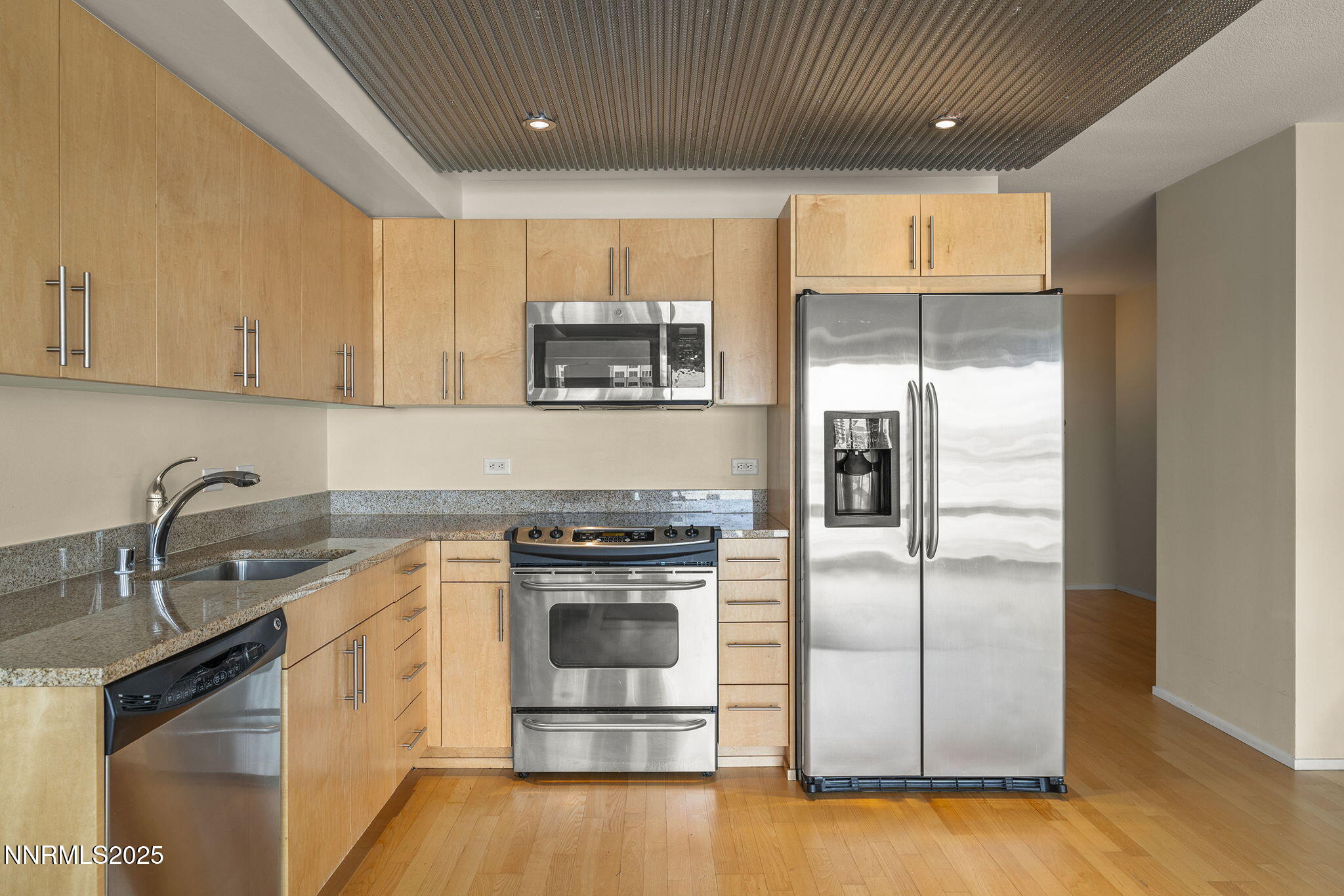 8-web-or-mls-_DSC3103