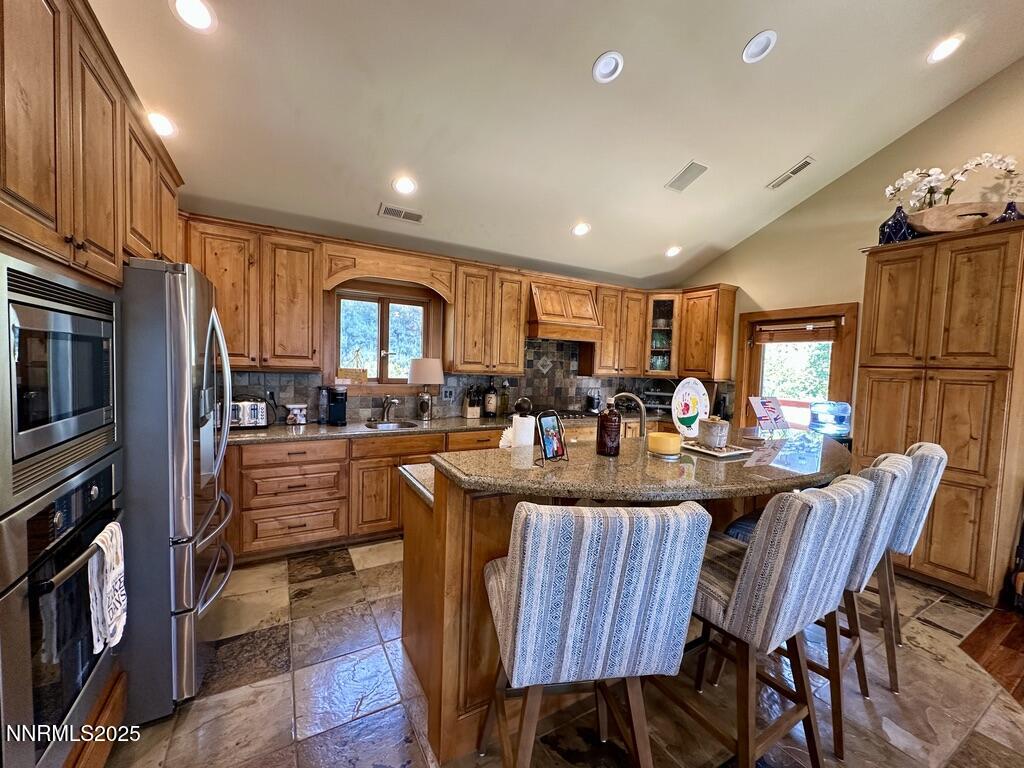 BBBA8589-1A48-4F1B-822C-EC6E62D0811C_1_1