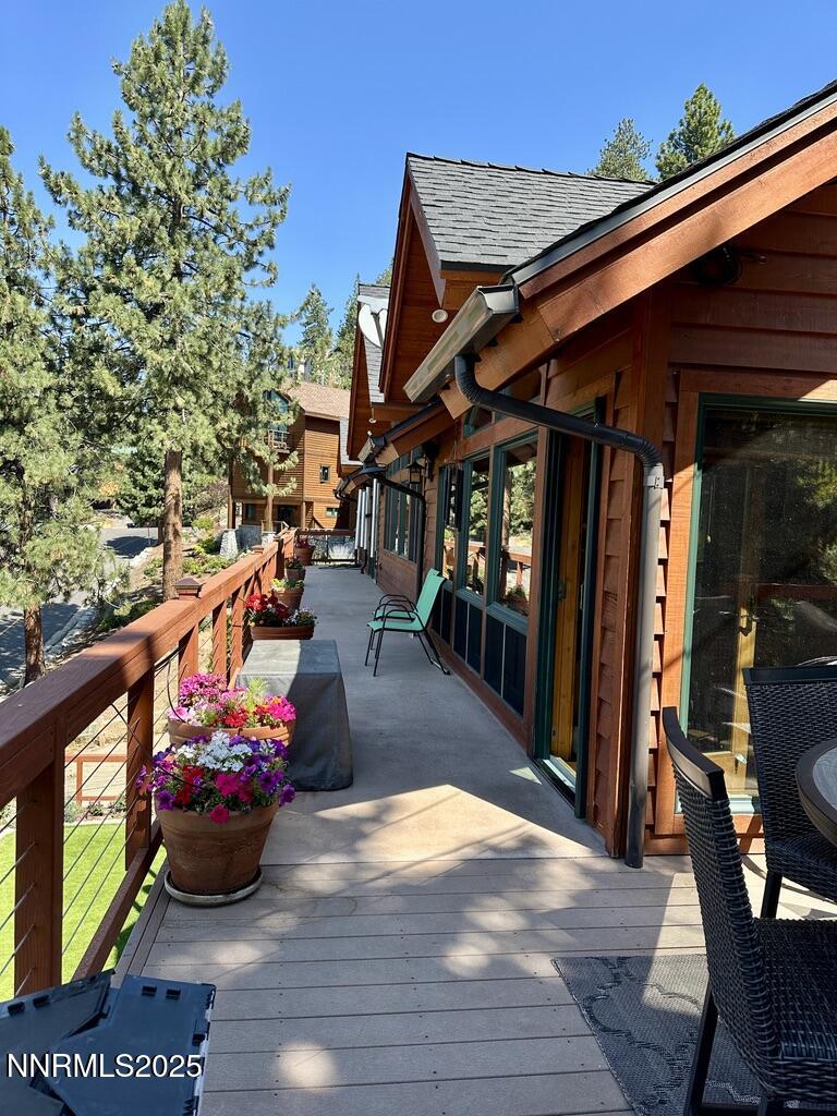 C366744B-9685-4B37-BE2E-3DC3A0C87B51_1_1