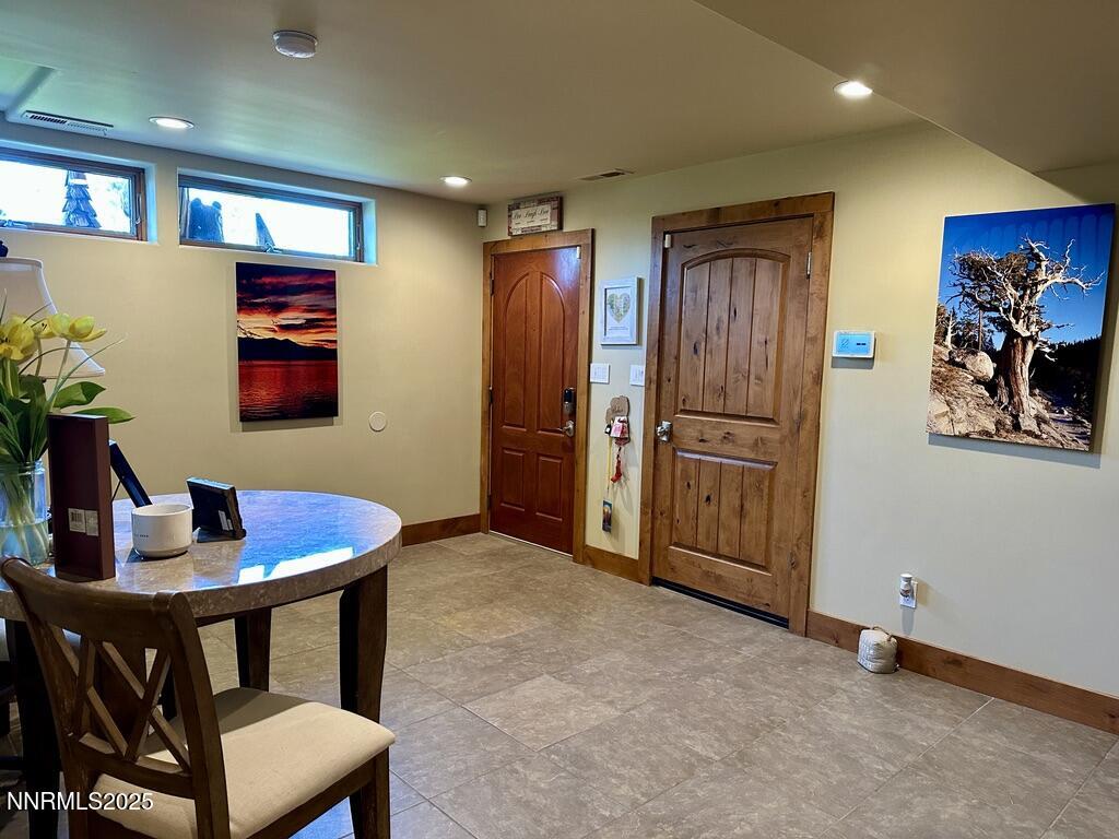 7185B174-C5F4-4655-BE9D-488B7CDF4FD0_1_1