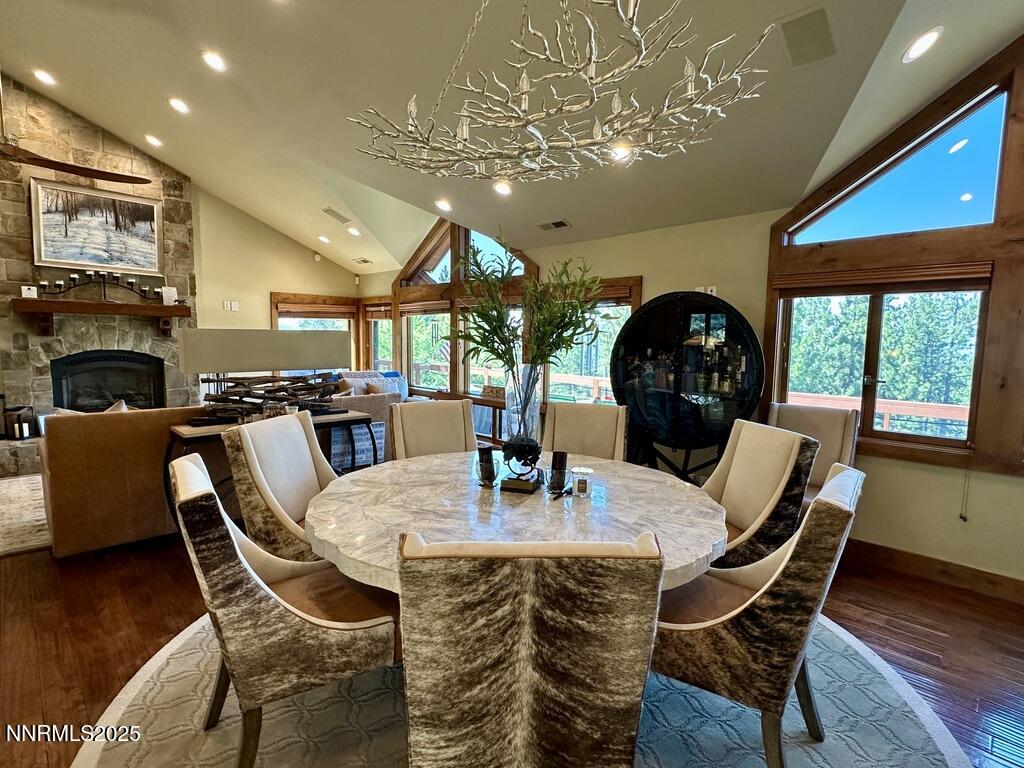 C4815899-BDF7-4638-A5FE-8D500C1688BB_1_1