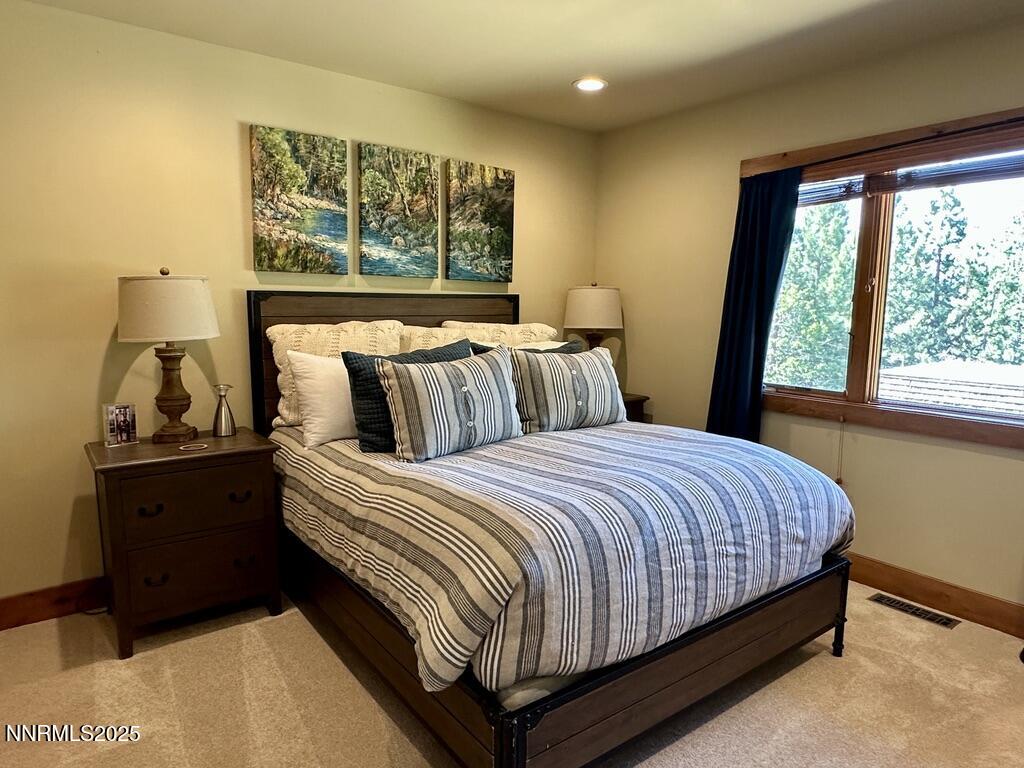 4F4AE787-E2BF-4F63-A1B0-D8AC962C0F78_1_1