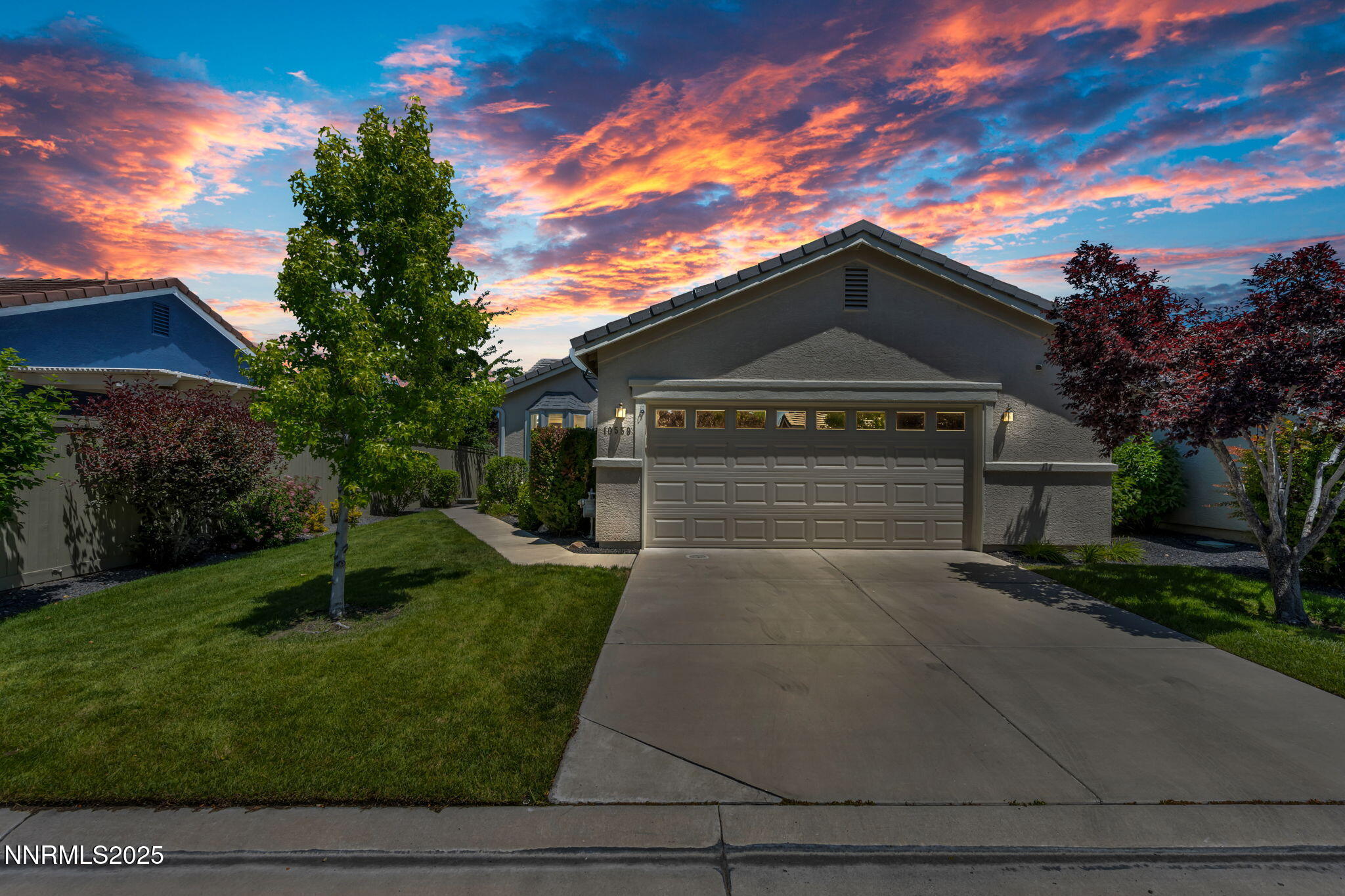 Reno, Nevada 89521, United States, 3 Bedrooms Bedrooms, ,2 BathroomsBathrooms,Residential,Pending,155207