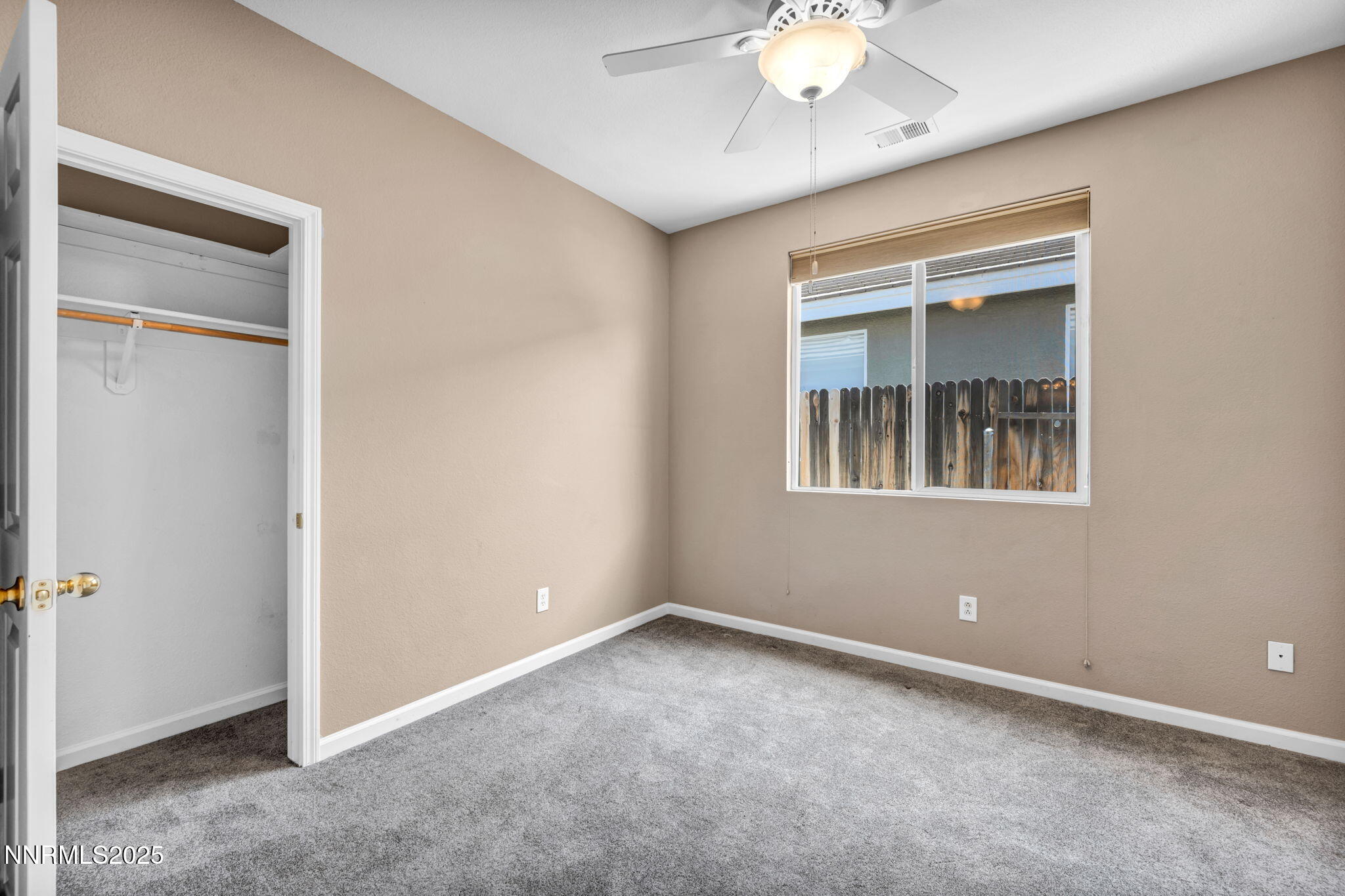 Reno, Nevada 89521, United States, 3 Bedrooms Bedrooms, ,2 BathroomsBathrooms,Residential,Pending,155207