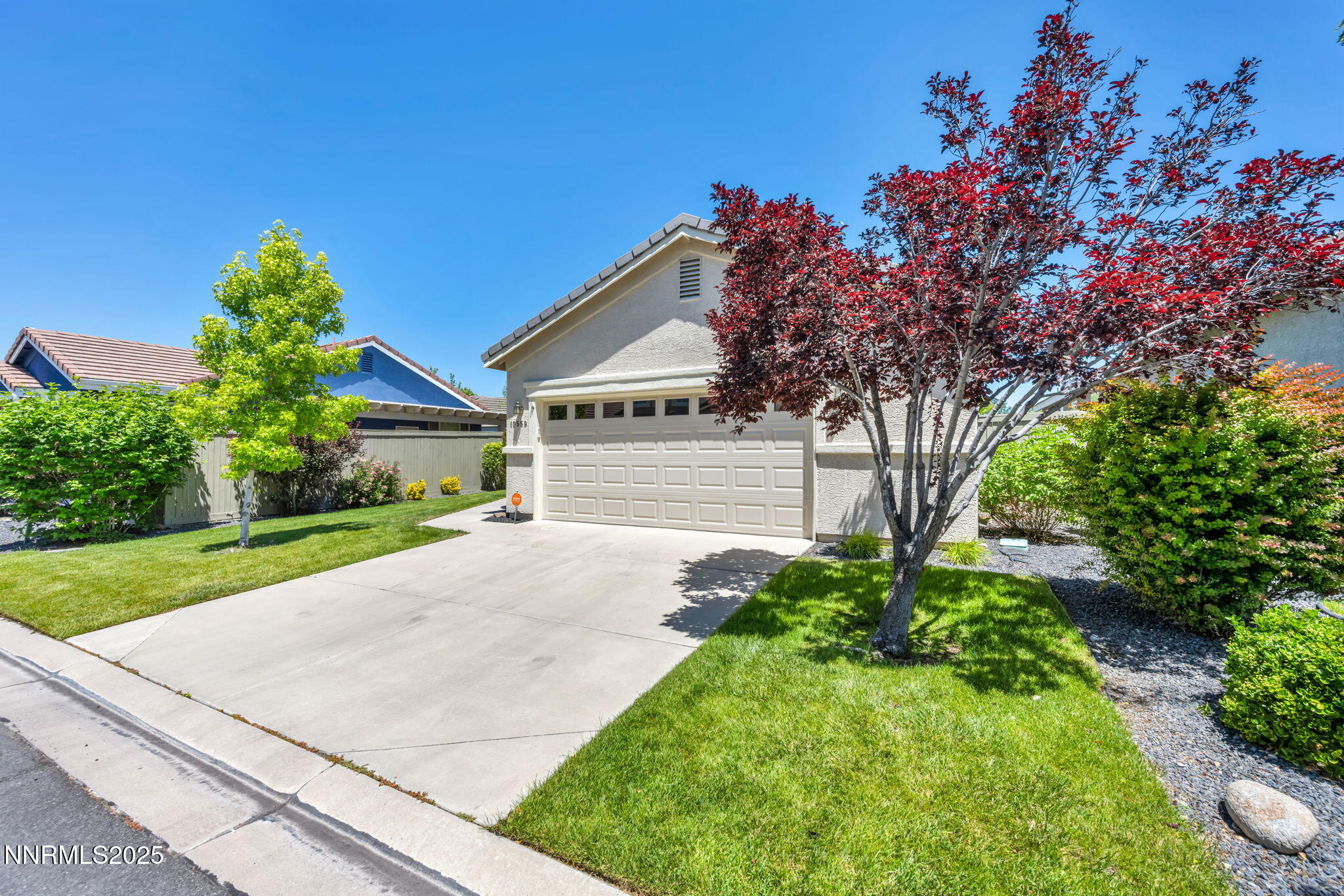 Reno, Nevada 89521, United States, 3 Bedrooms Bedrooms, ,2 BathroomsBathrooms,Residential,Pending,155207