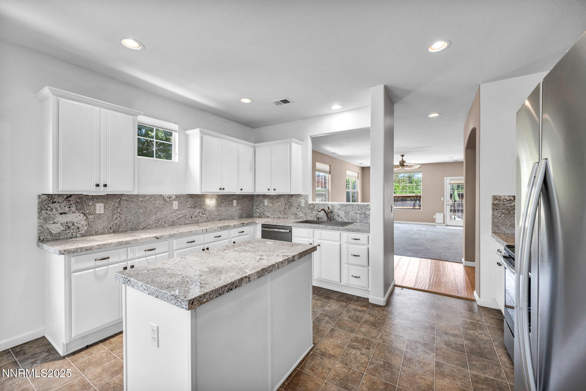 Reno, Nevada 89521, United States, 3 Bedrooms Bedrooms, ,2 BathroomsBathrooms,Residential,Pending,155207