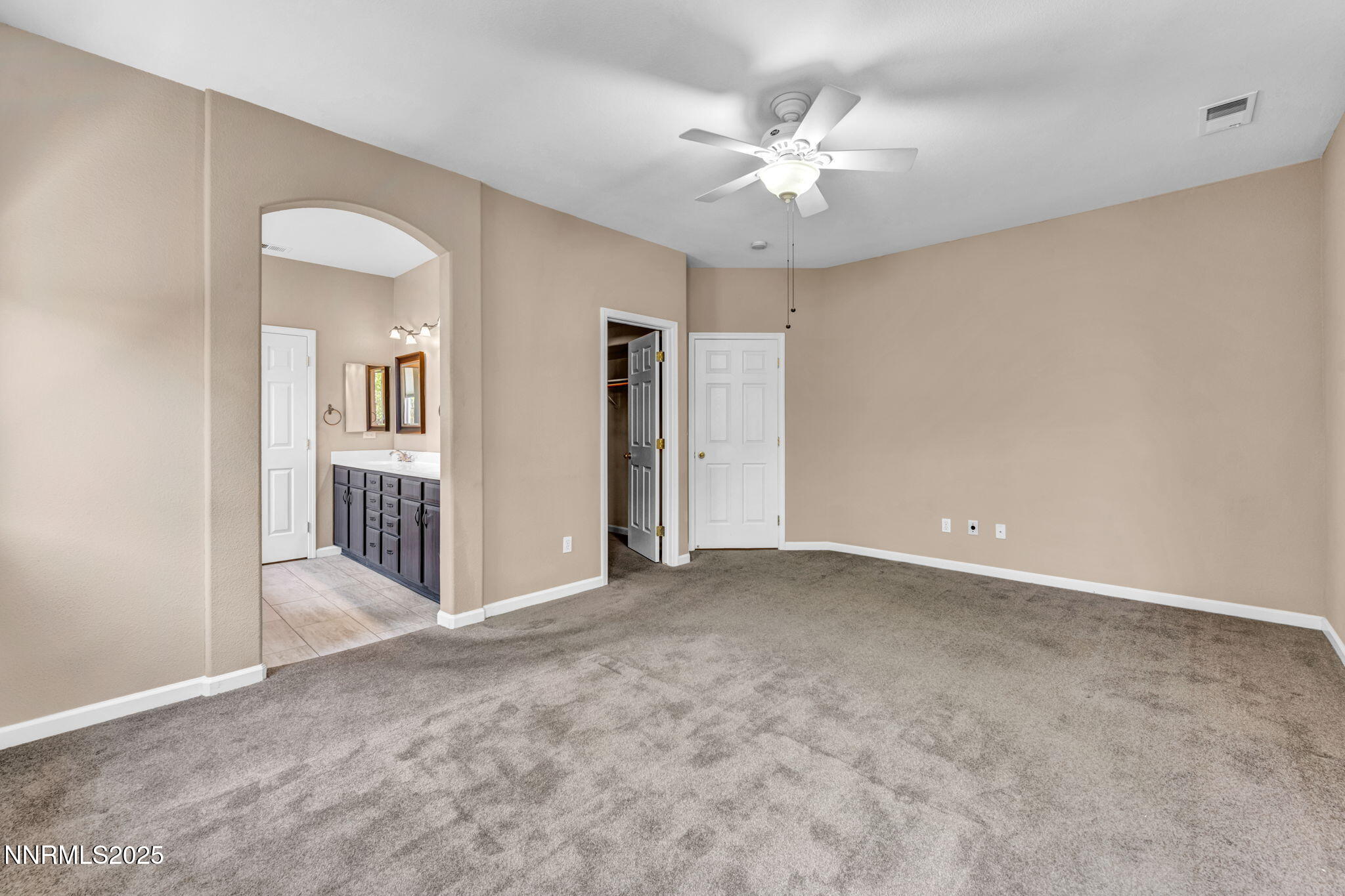 Reno, Nevada 89521, United States, 3 Bedrooms Bedrooms, ,2 BathroomsBathrooms,Residential,Pending,155207