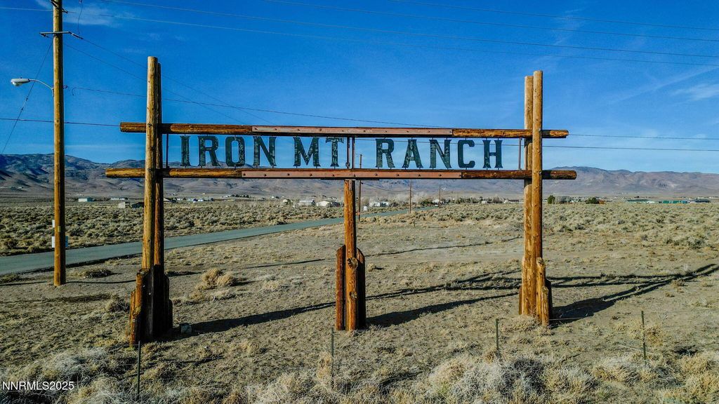 Photo of 12965 Seminole Road, Stagecoach, NV 89429 (MLS # 250058599)