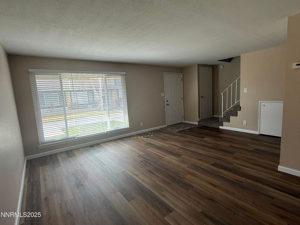 Photo of 835 Ridgewood Drive #APT 3, Sparks, NV 89434 (MLS # 260000082)