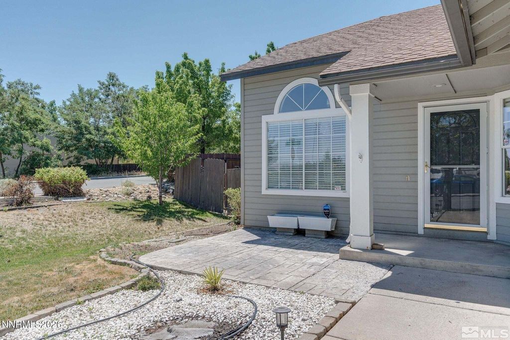 Photo of 8000 Monterey Shores Drive, Reno, NV 89506 (MLS # 260001993)