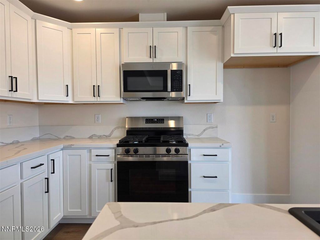 Photo of 422 Seminole Drive, Yerington, NV 89447 (MLS # 260005844)