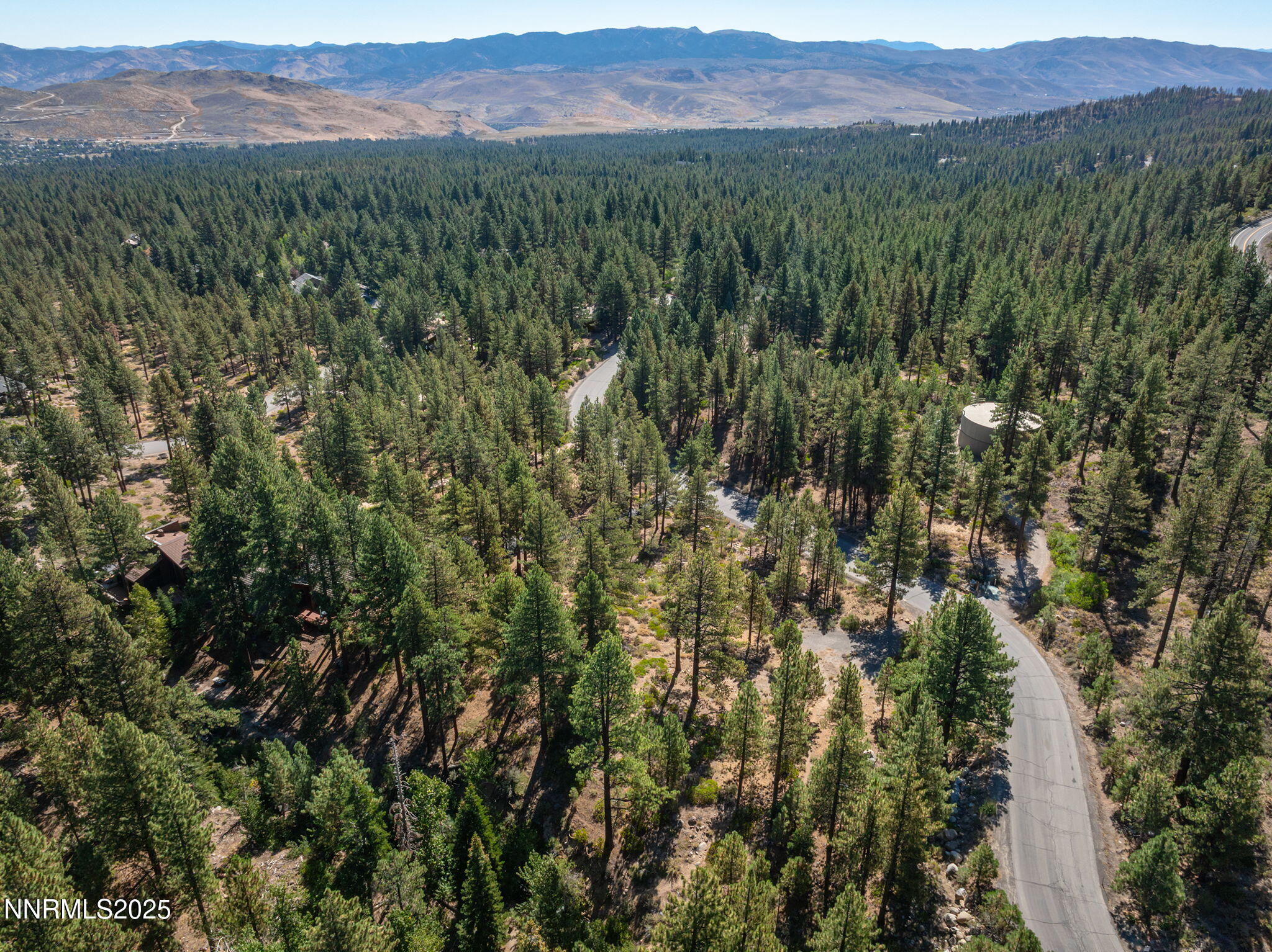 19-web-or-mls-DJI_0015