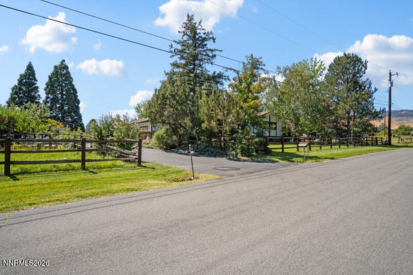 1770 CATALPA LN, RENO, NV 89511 - Image effee90c8c675e4cf96d1b25b856362e/2477119616