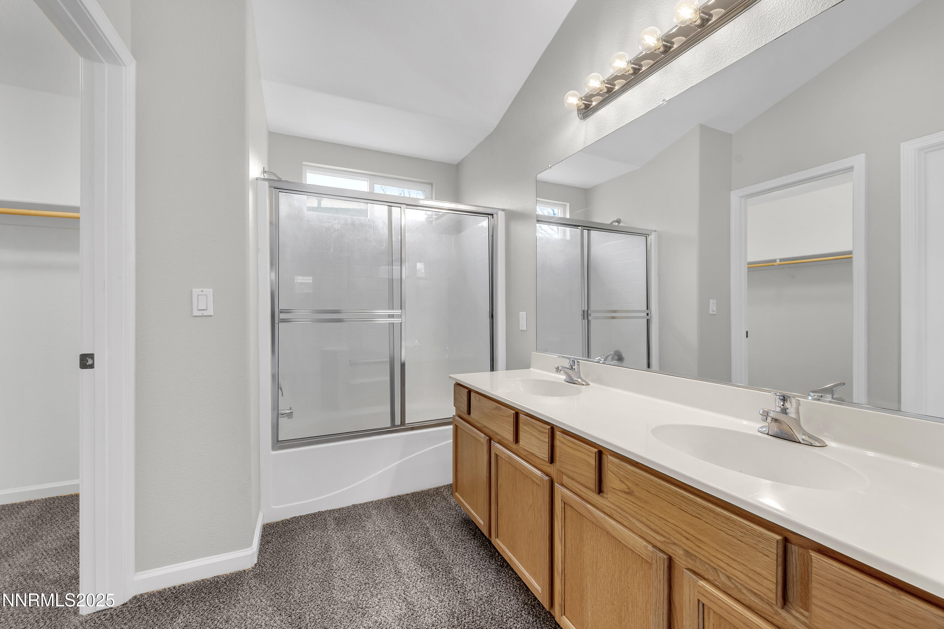 CanyonMesa-primary bathroom