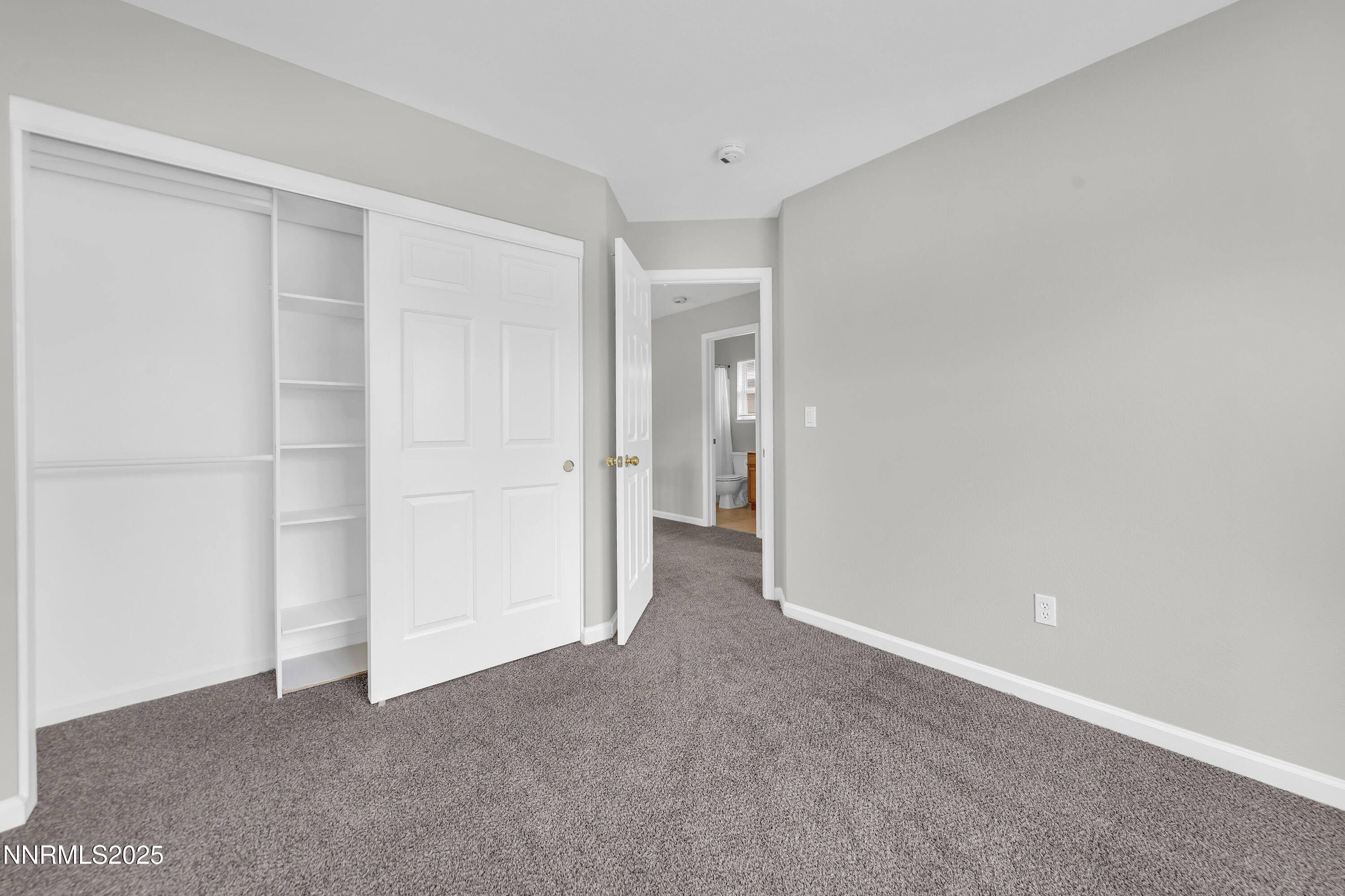 CanyonMesa-second bedroom closet and doo