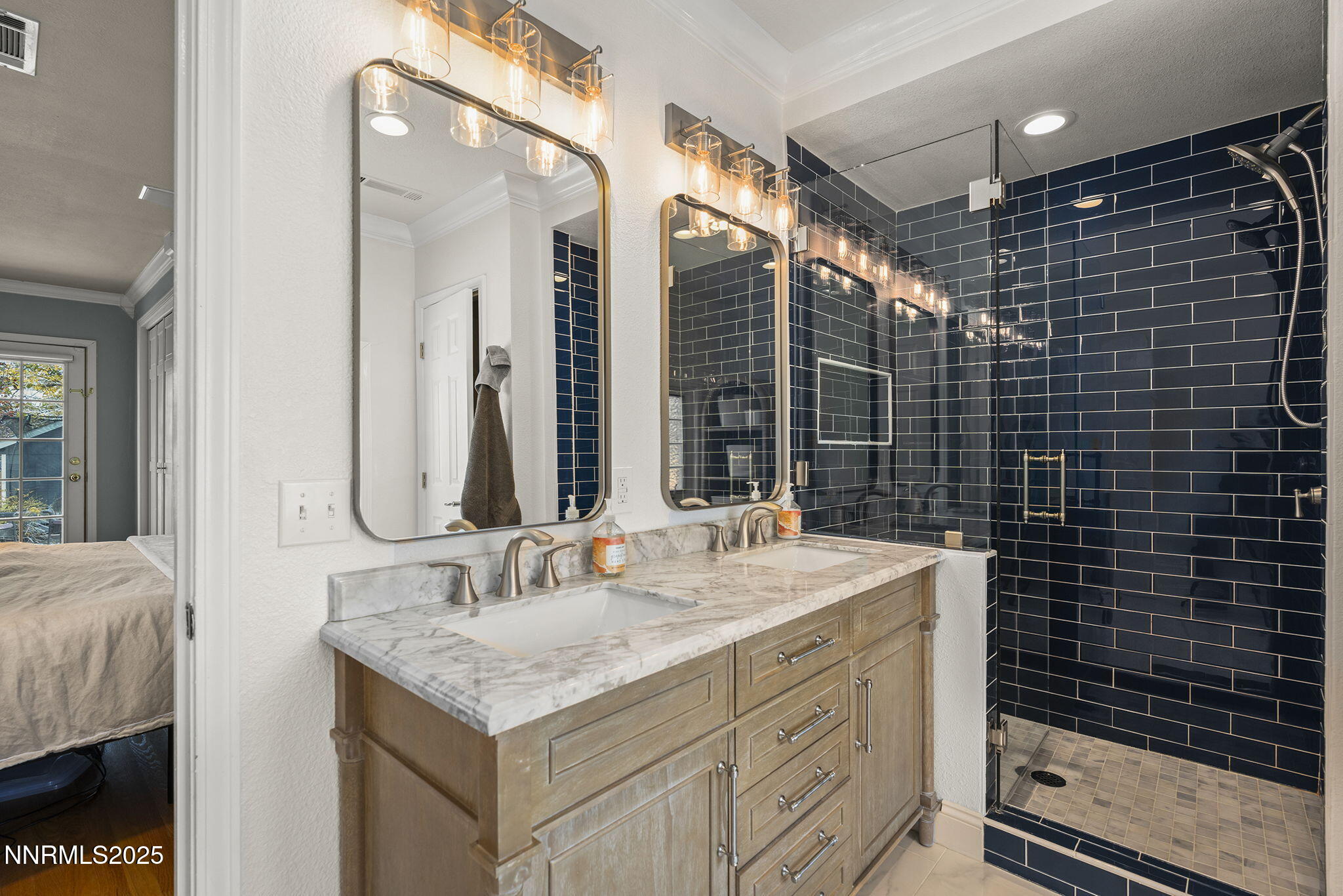 24-web-or-mls-_DSC6645