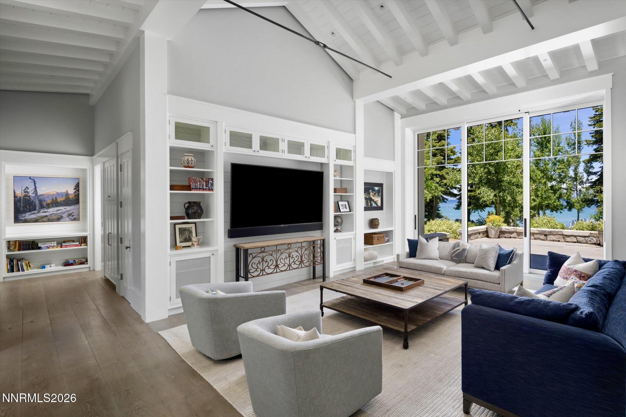 10-Living Room 1 2