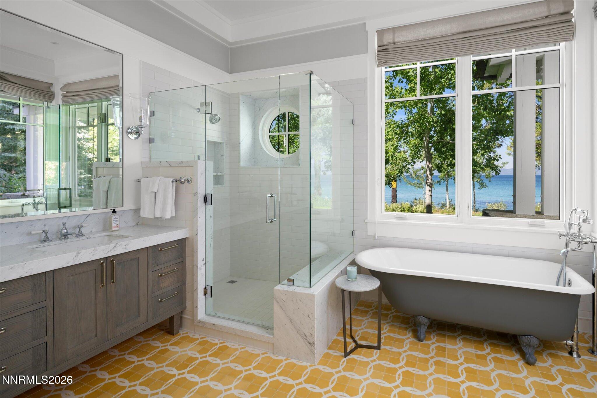 18-Guest Bathroom