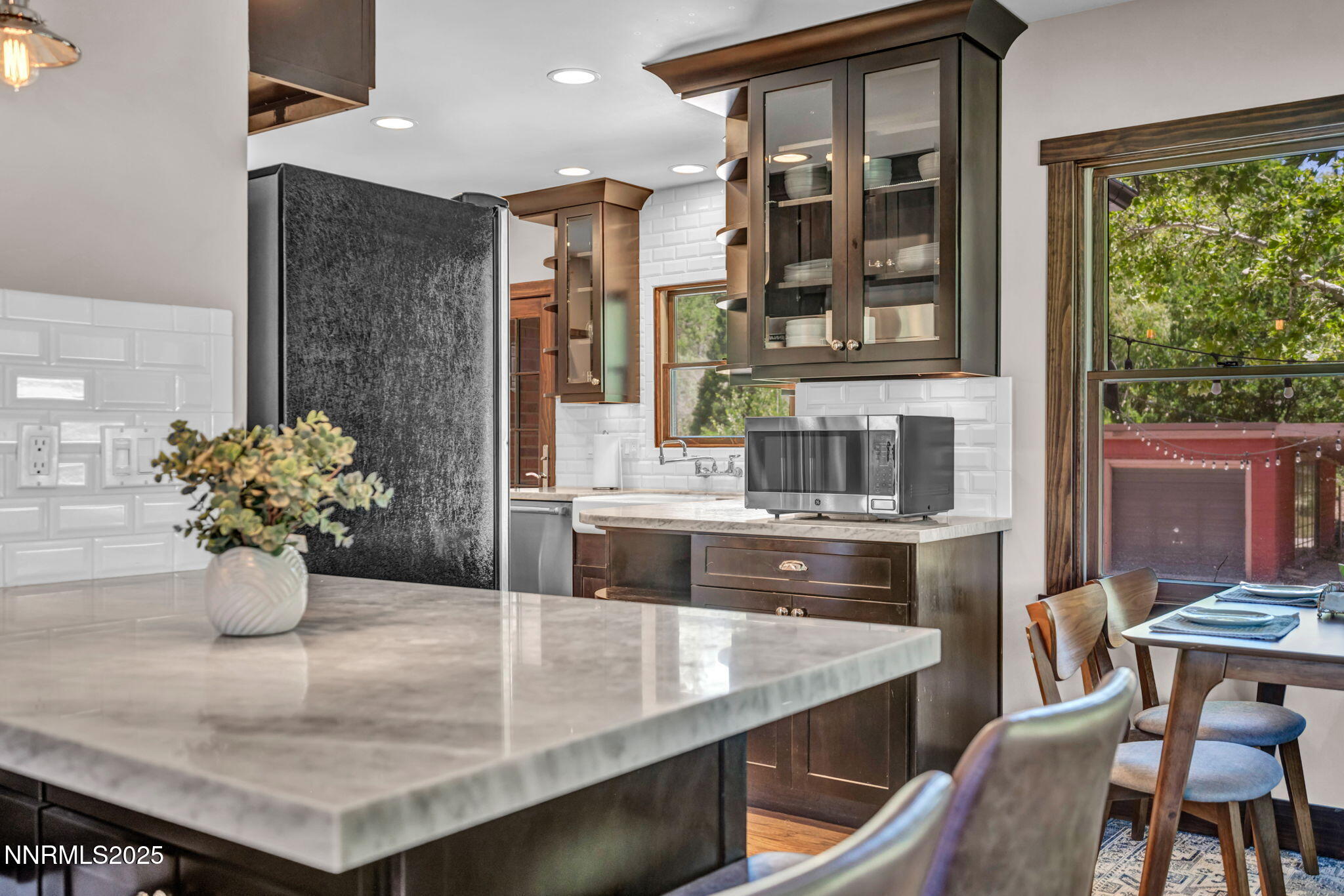 74-web-or-mls-1300-clough-rd