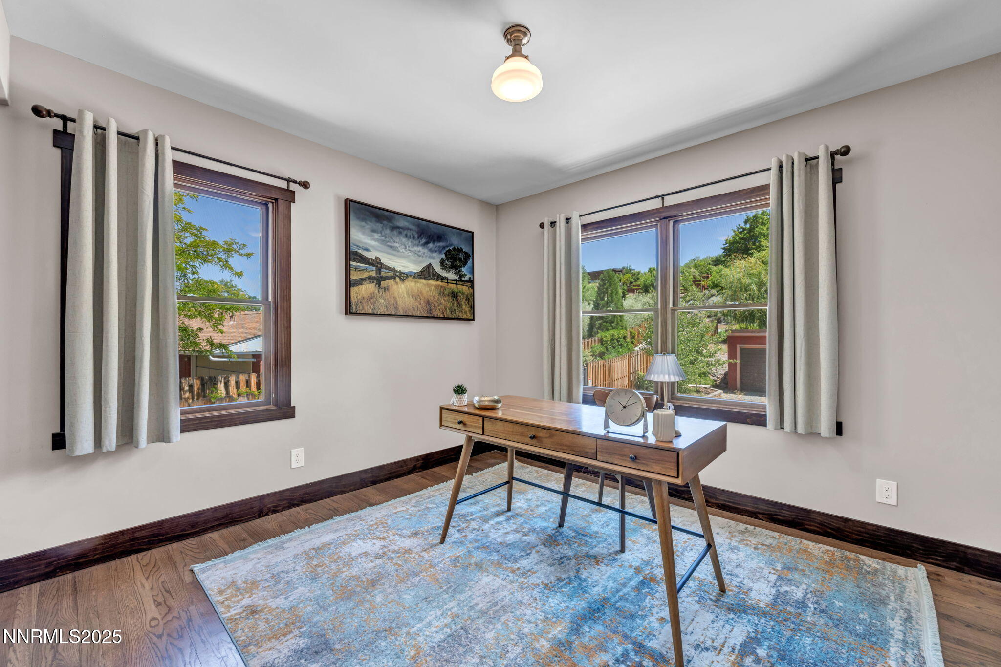 83-web-or-mls-1300-clough-rd