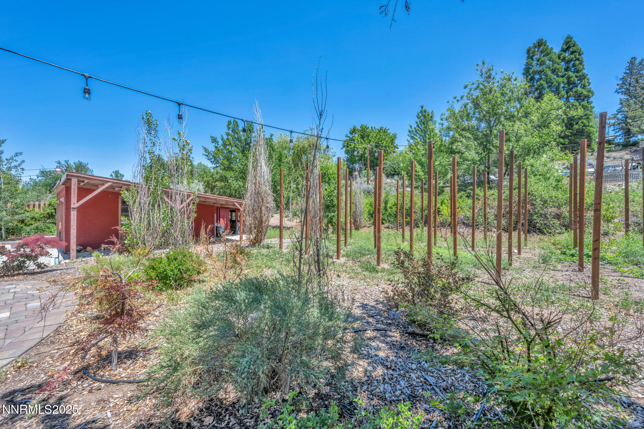 18-web-or-mls-1300-clough-rd