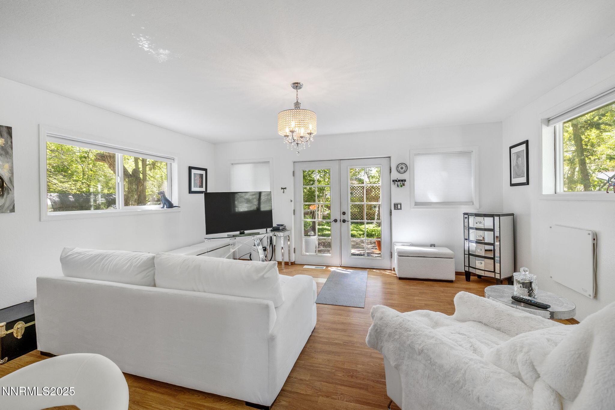 27-web-or-mls-1555 Marsh-5