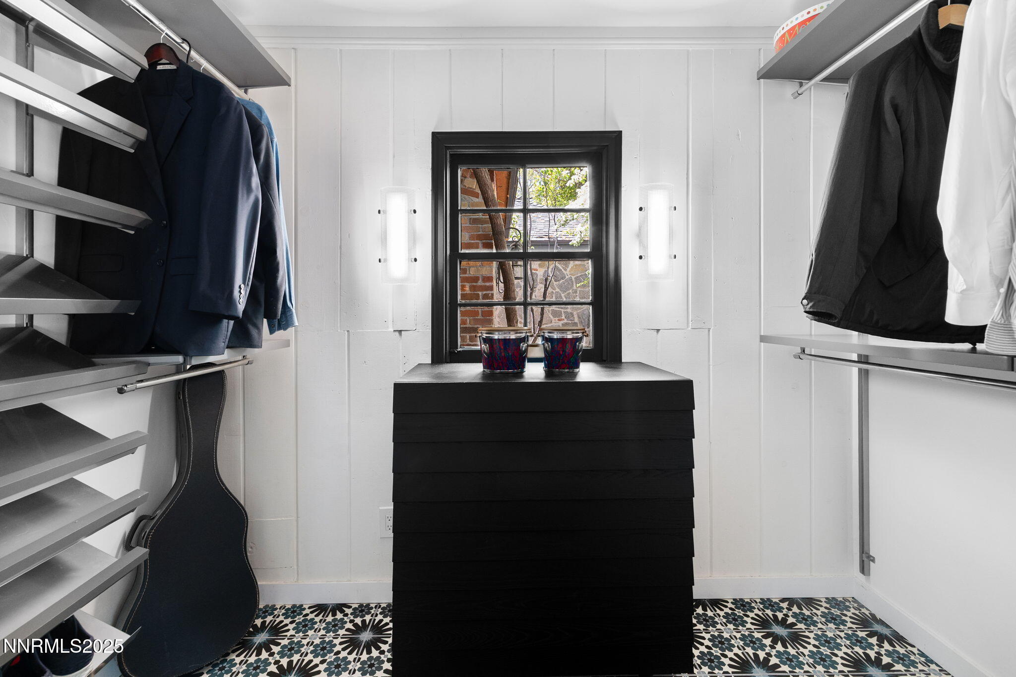 101-web-or-mls-1555 Marsh-79