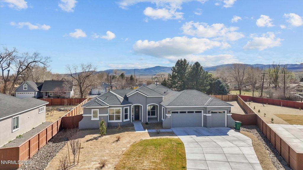 Photo of 405 White Hawk Road, Fernley, NV 89408 (MLS # 260002502)