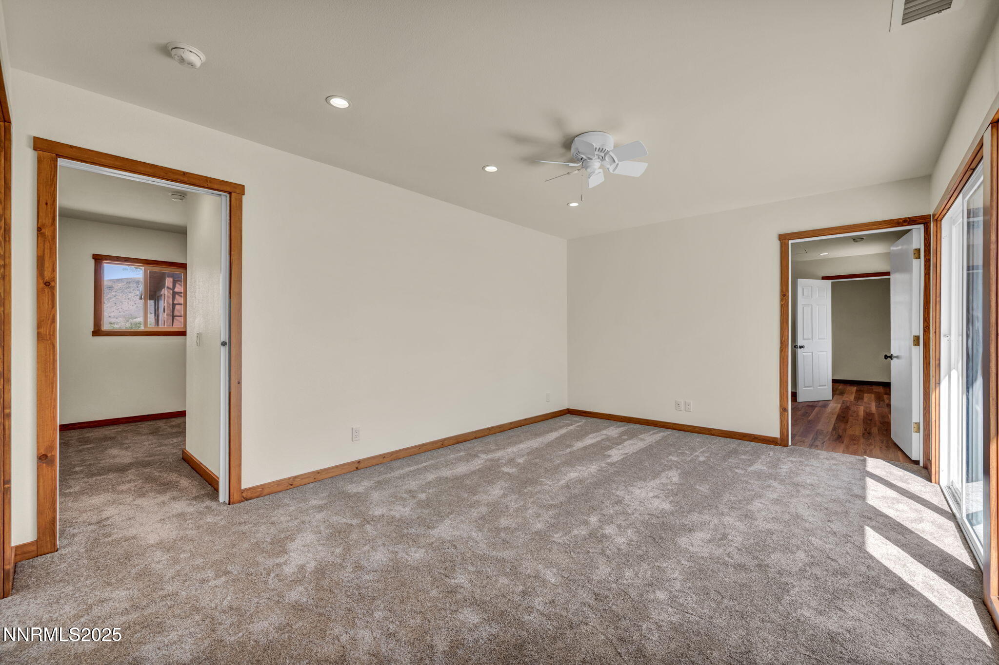 36-web-or-mls-547-n-river-ln