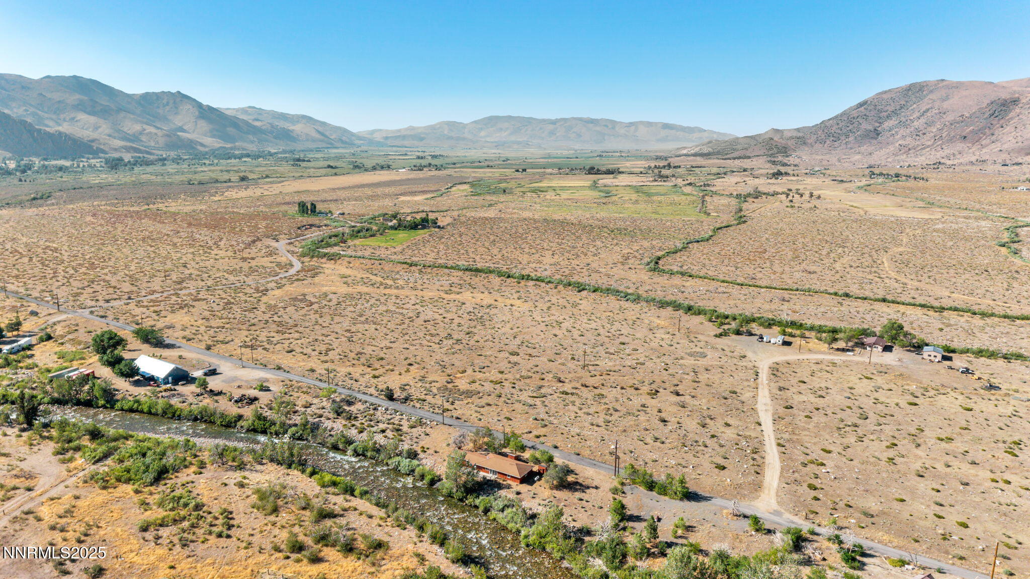 22-web-or-mls-547-n-river-ln