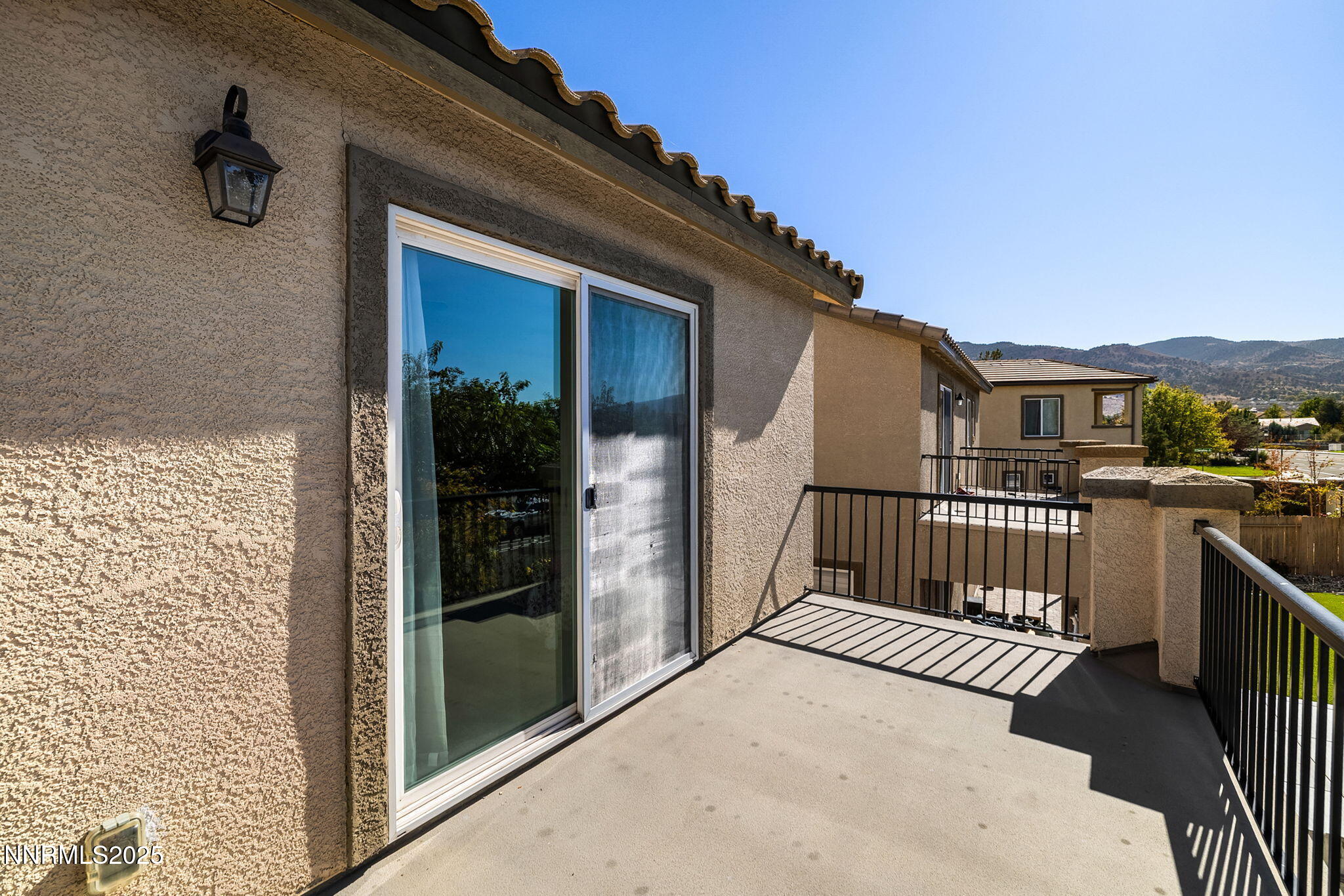 17-web-or-mls-1876 Braemore Dr-18