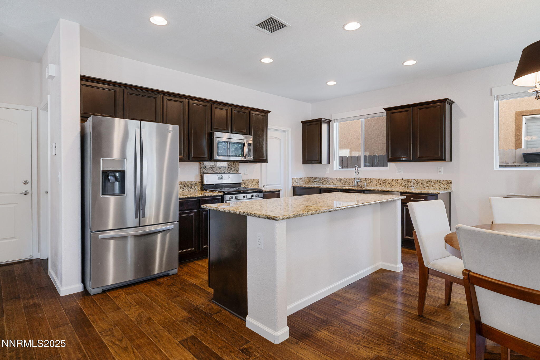 9-web-or-mls-1876 Braemore Dr-9