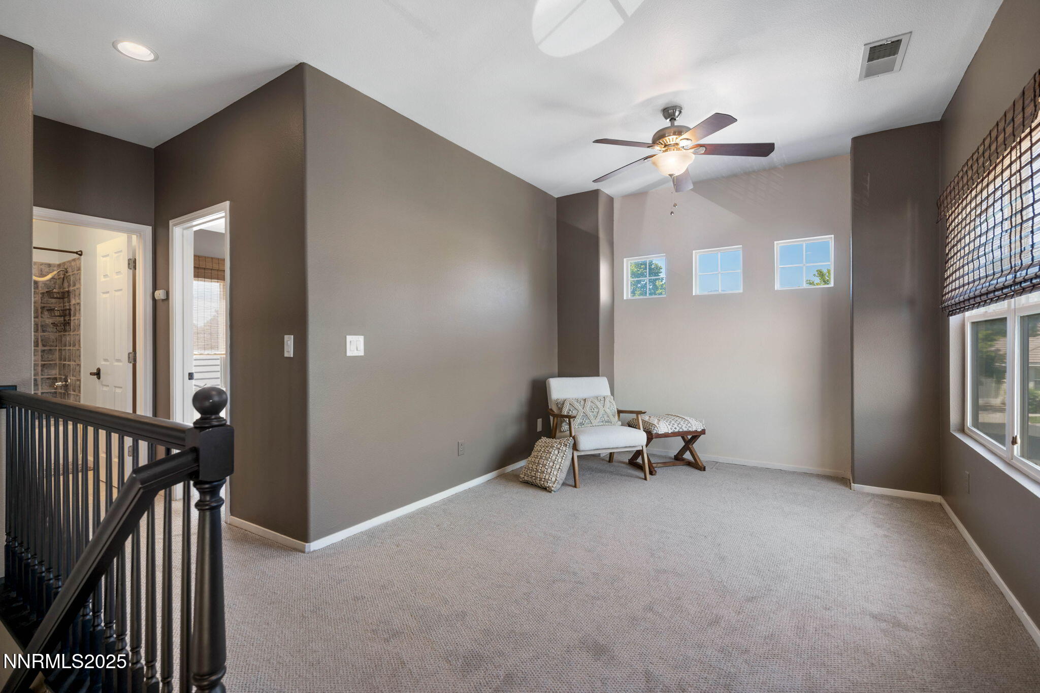 Bonus room or den, could be a bedroom