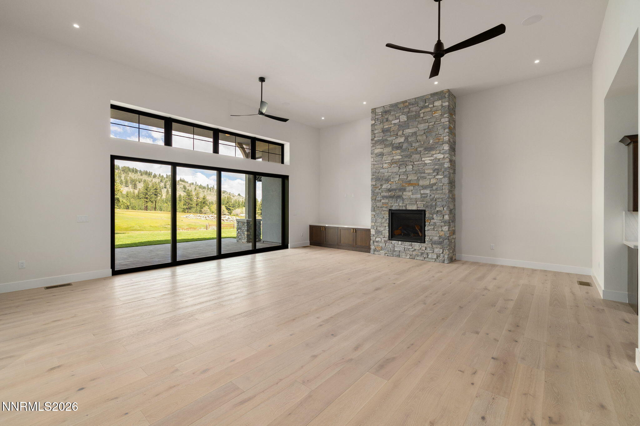 77-web-or-mls-5765 Florimont-46
