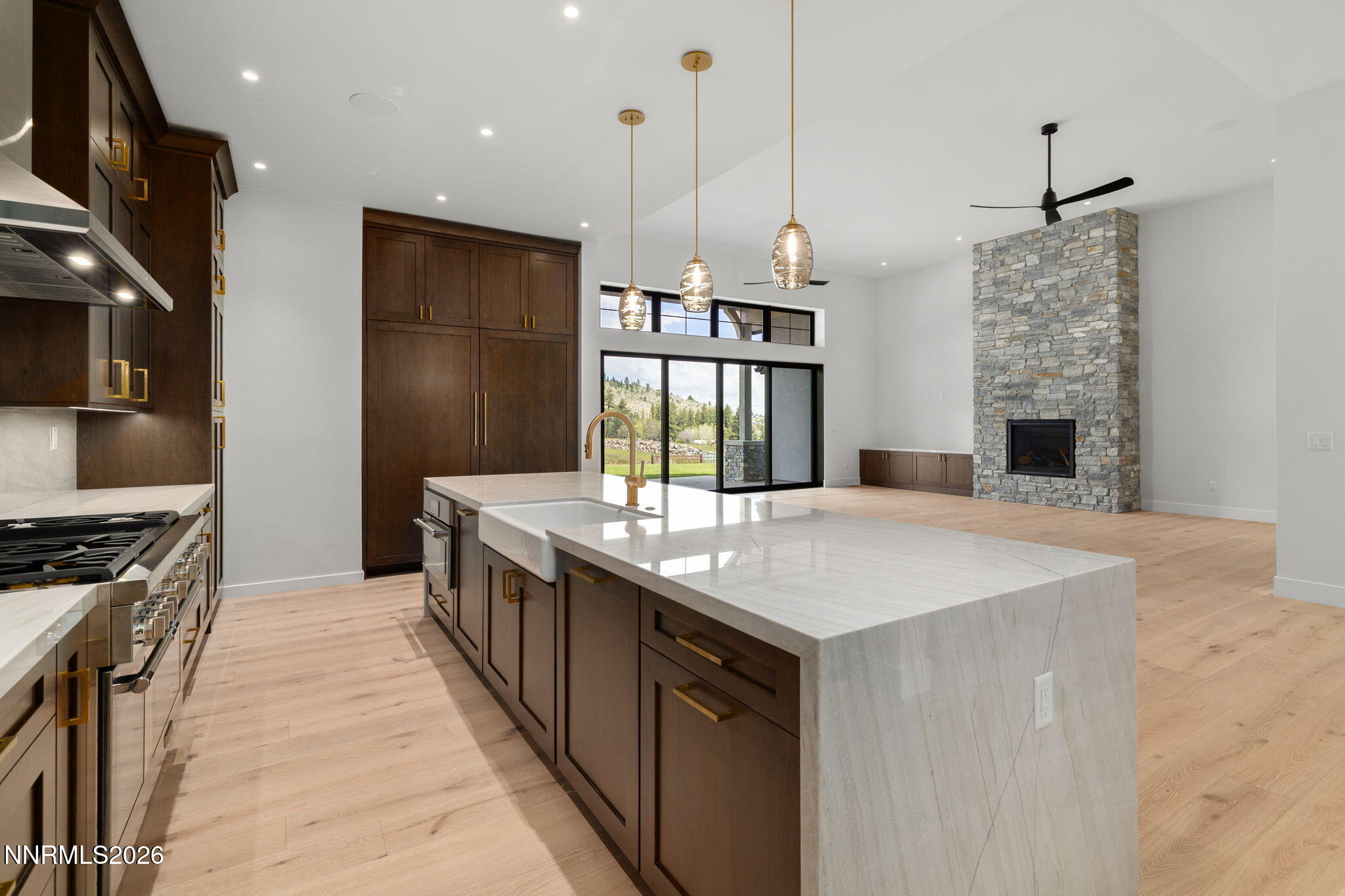 52-web-or-mls-5765 Florimont-21